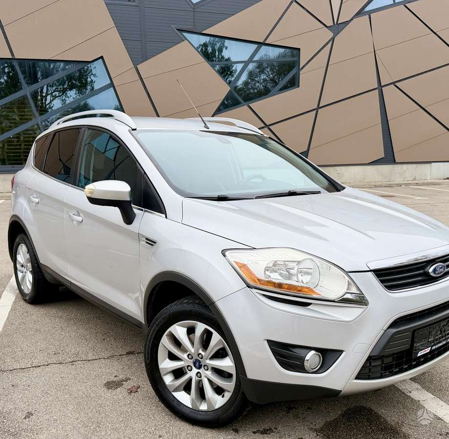 Ford Kuga 2009 — photo 16