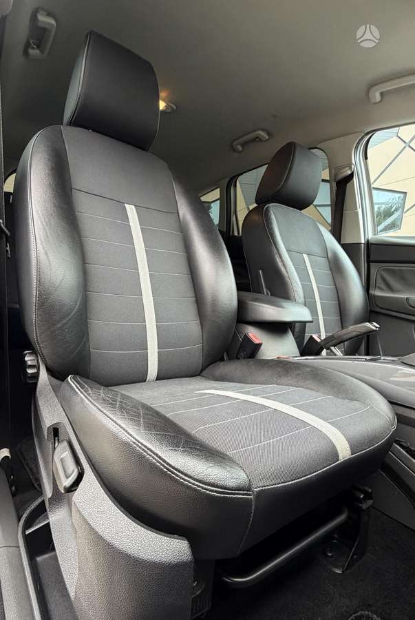 Ford Kuga 2009 — photo 24