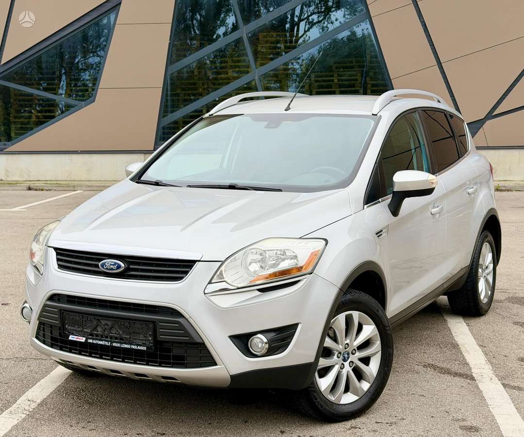 Ford Kuga 2009 — interior