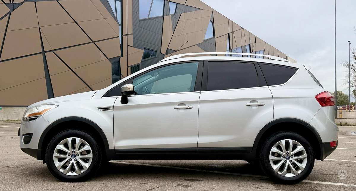 Ford Kuga 2009 — photo 6