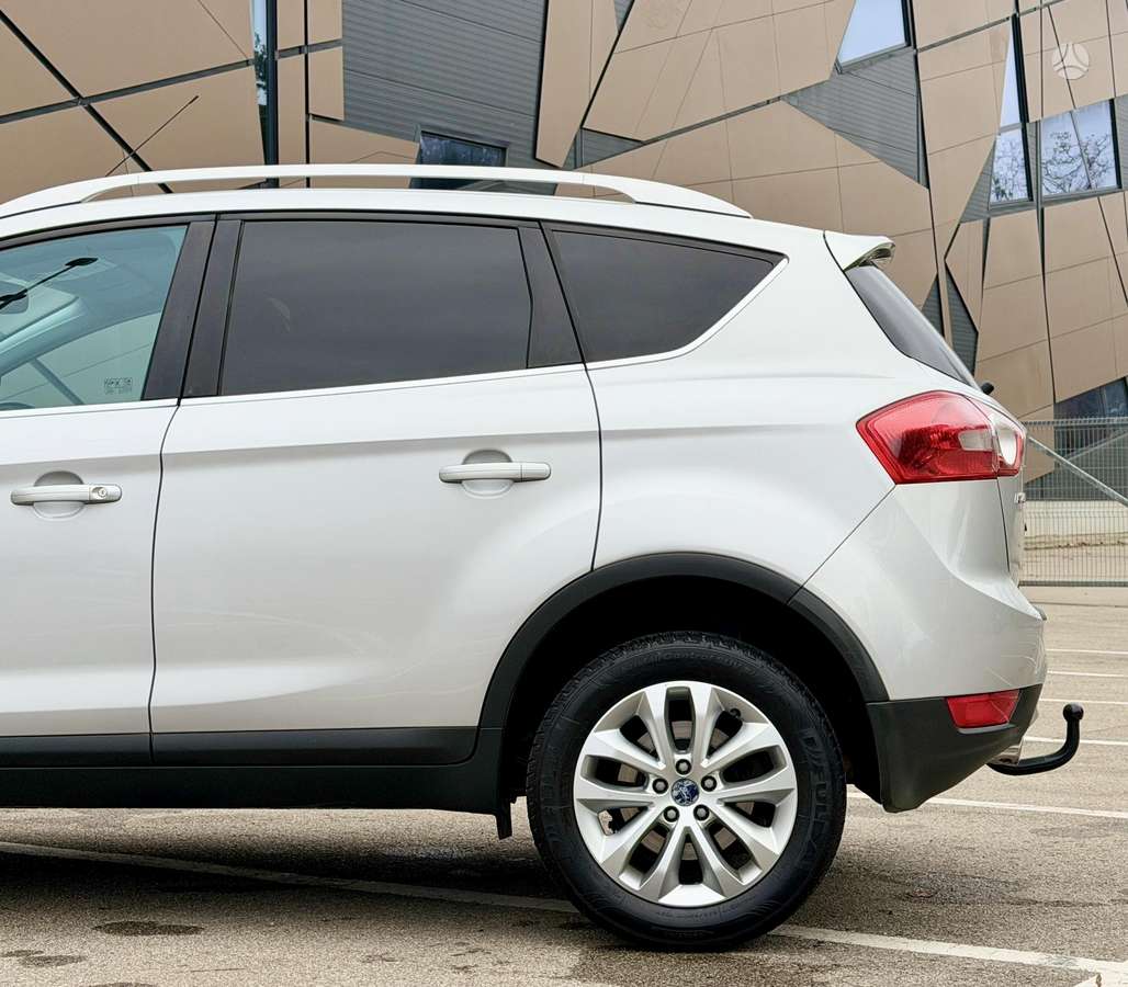 Ford Kuga 2009 — photo 7