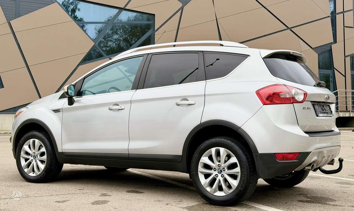 Ford Kuga 2009 — photo 8