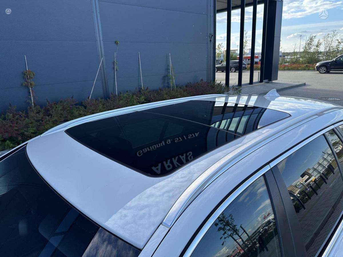 BMW 520 2013 — photo 13