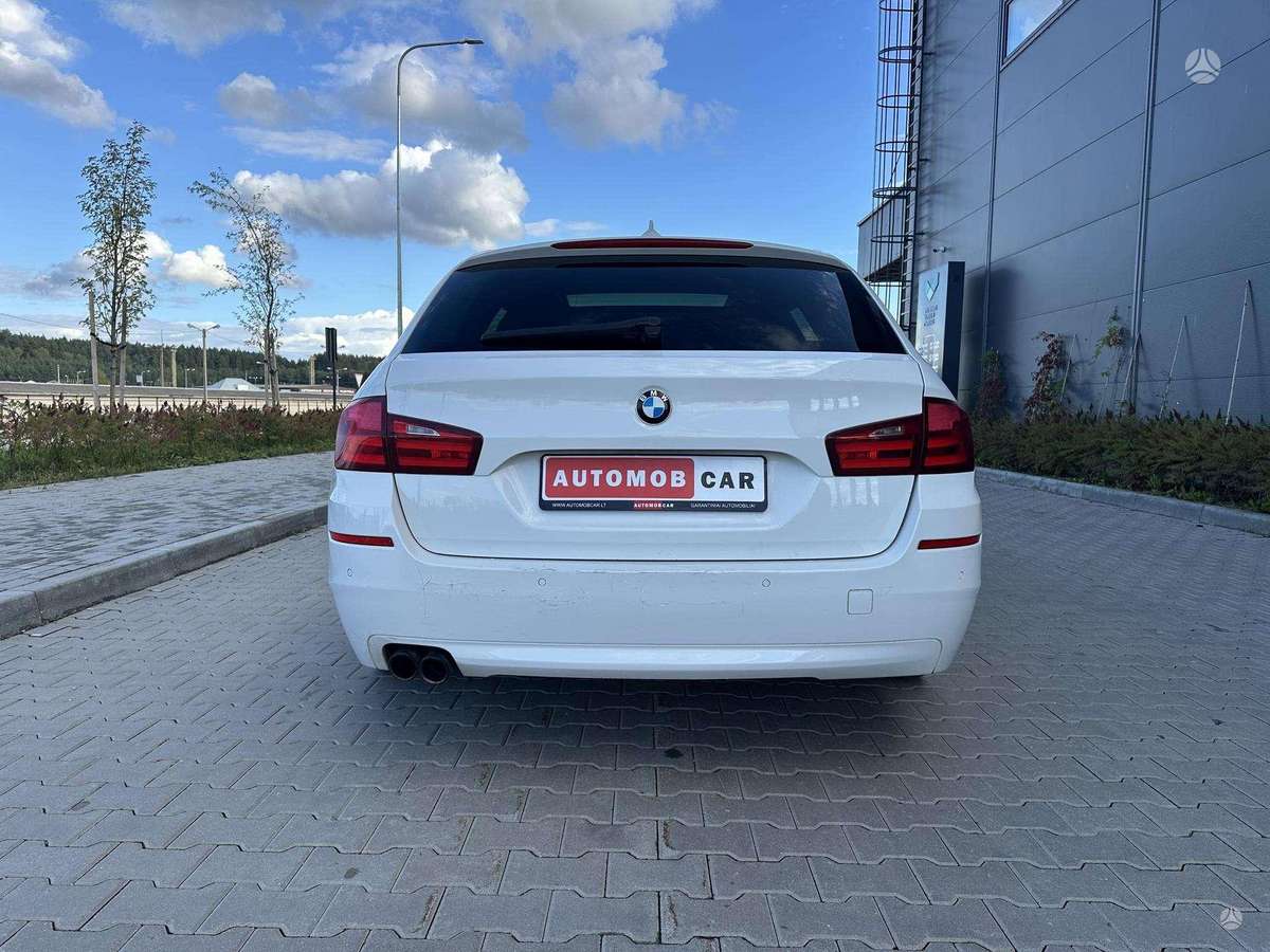 BMW 520 2013 — photo 7