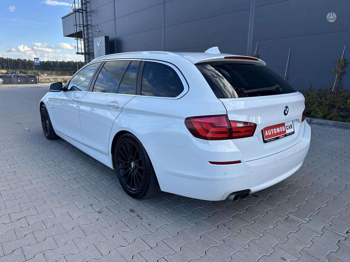 BMW 520 2013 — photo 8