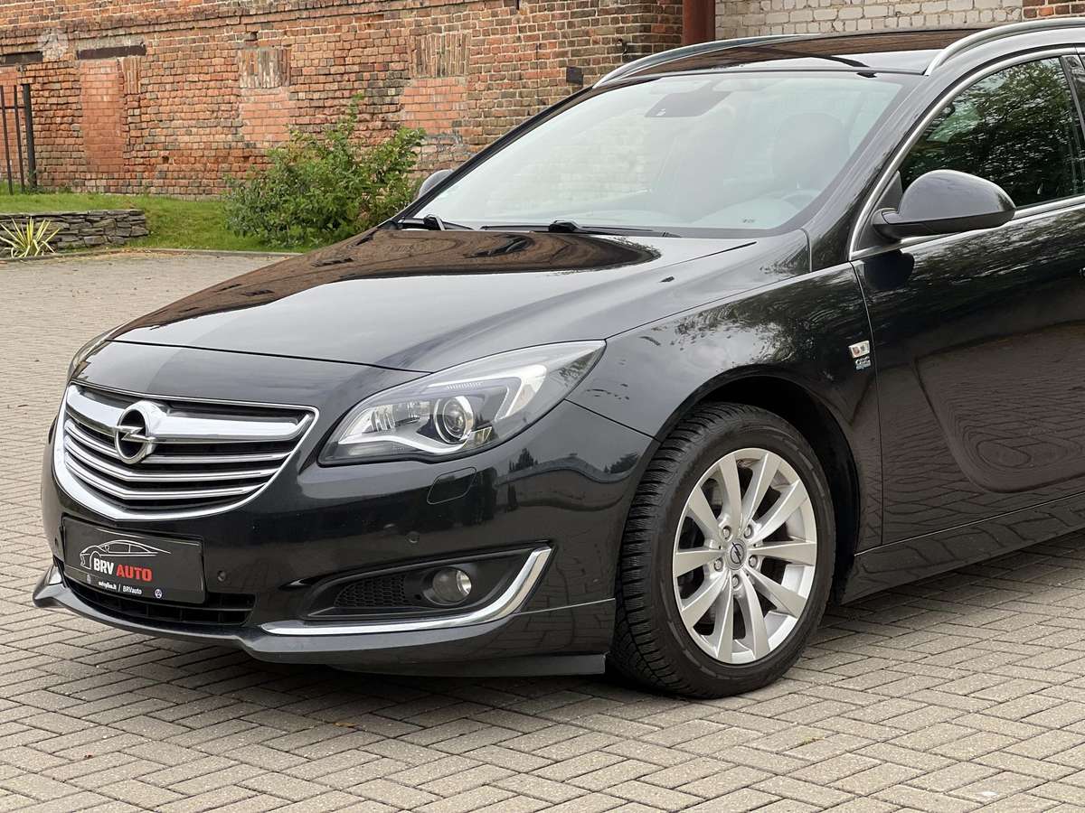Opel Insignia 2014 — photo 11
