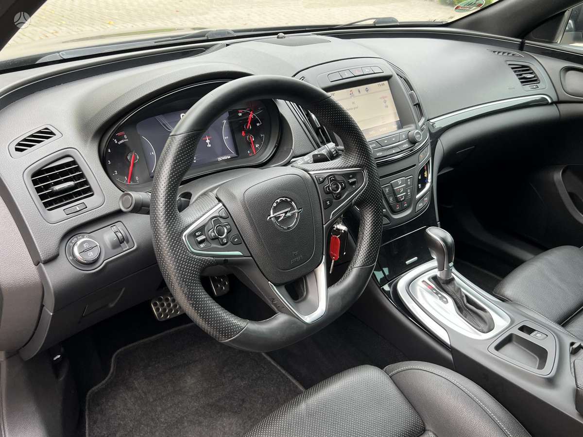 Opel Insignia 2014 — photo 23