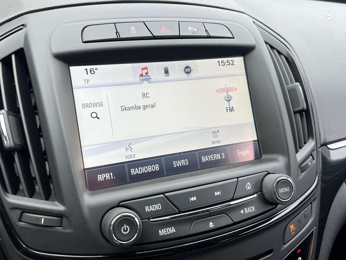 Opel Insignia 2014 — photo 41