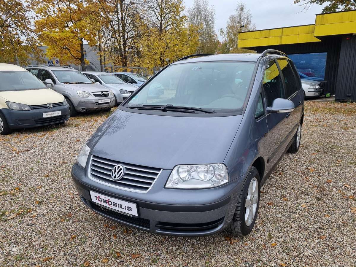 Volkswagen Sharan 2009 — двигун 2000 cm³, 140 HP (103kW)