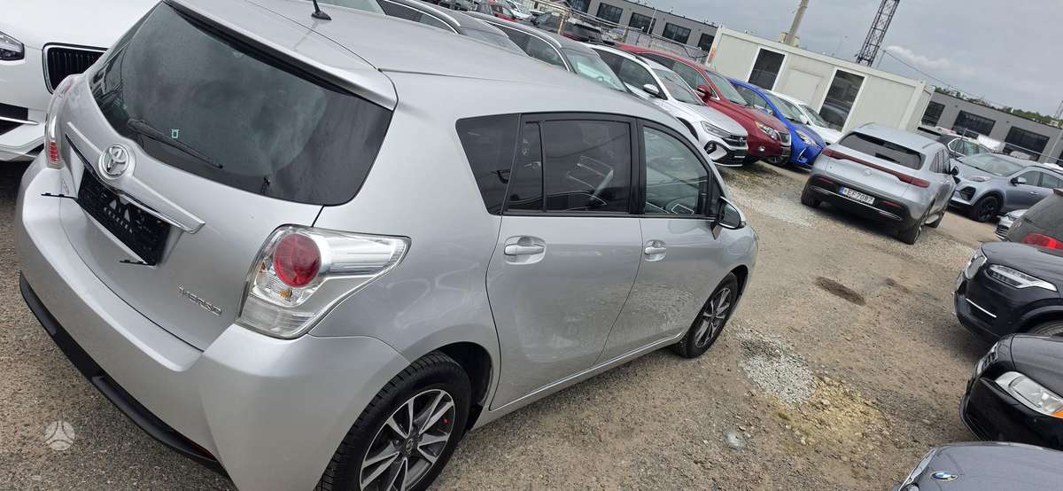 Toyota Verso 2014 — photo 5
