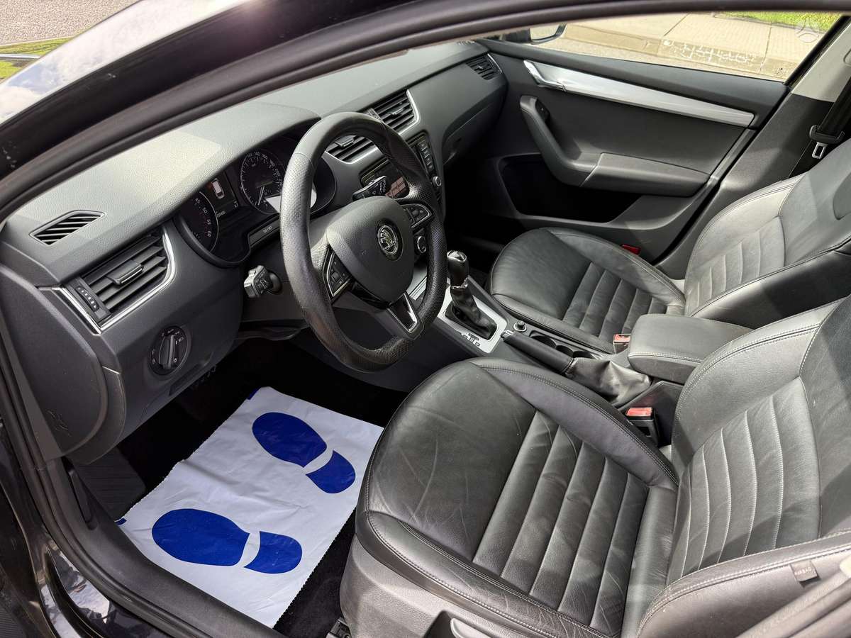 Skoda Octavia 2015 — фото 9