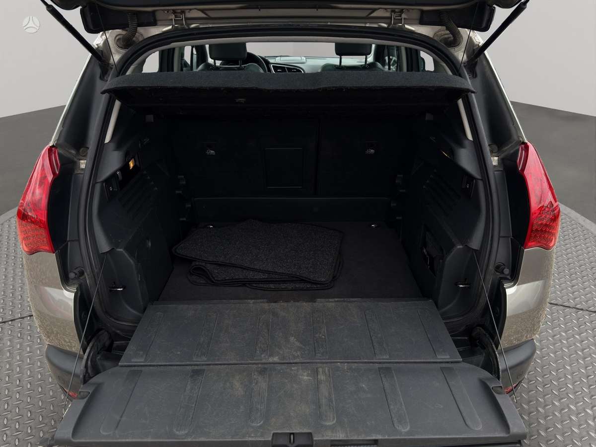 Peugeot 3008 2009 — photo 11