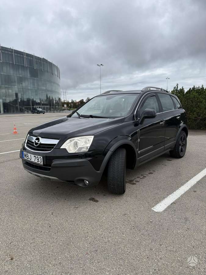 Opel Antara 2007 — вигляд ззаду