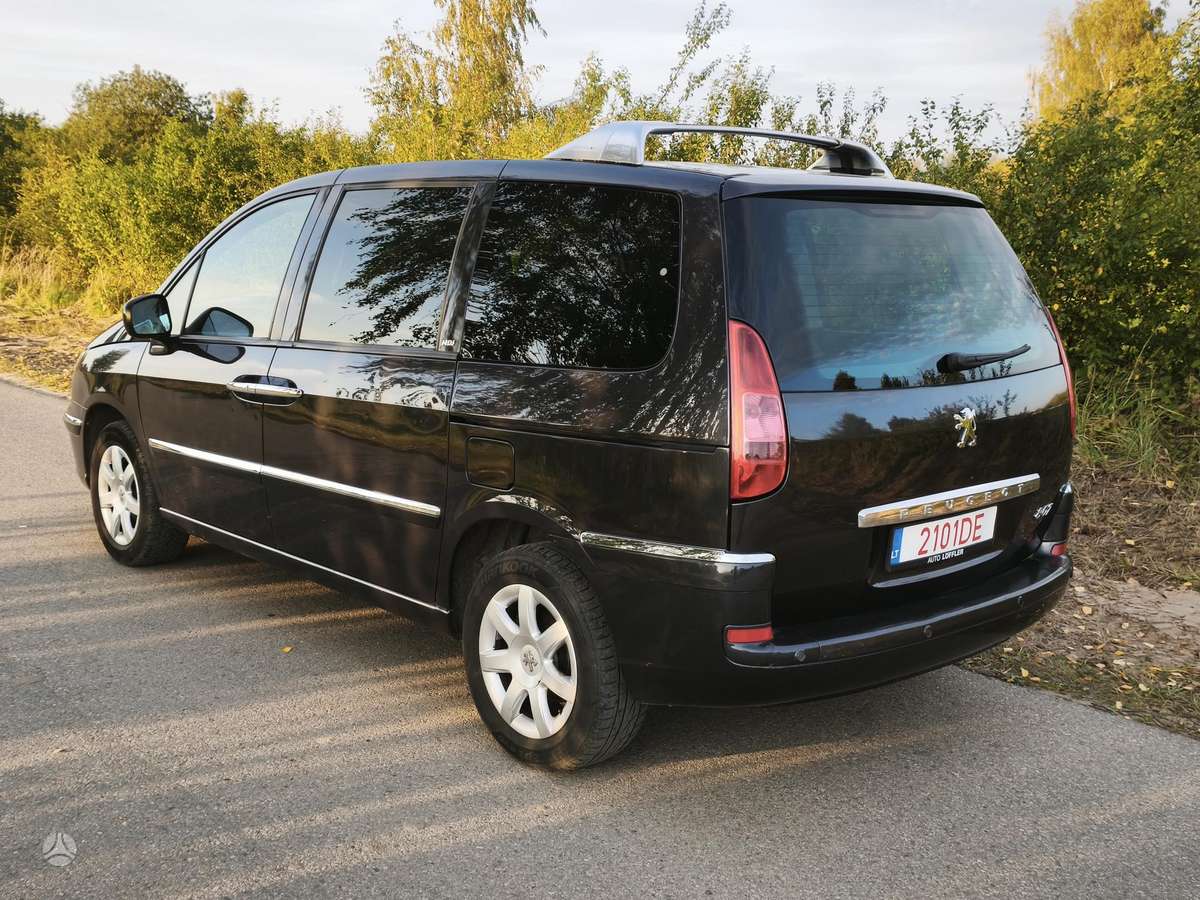 Peugeot 807 2010 — photo 6