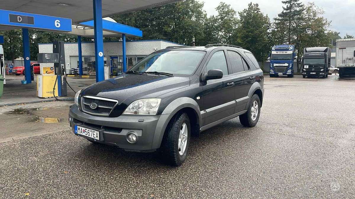 Kia Sorento 2006 — салон