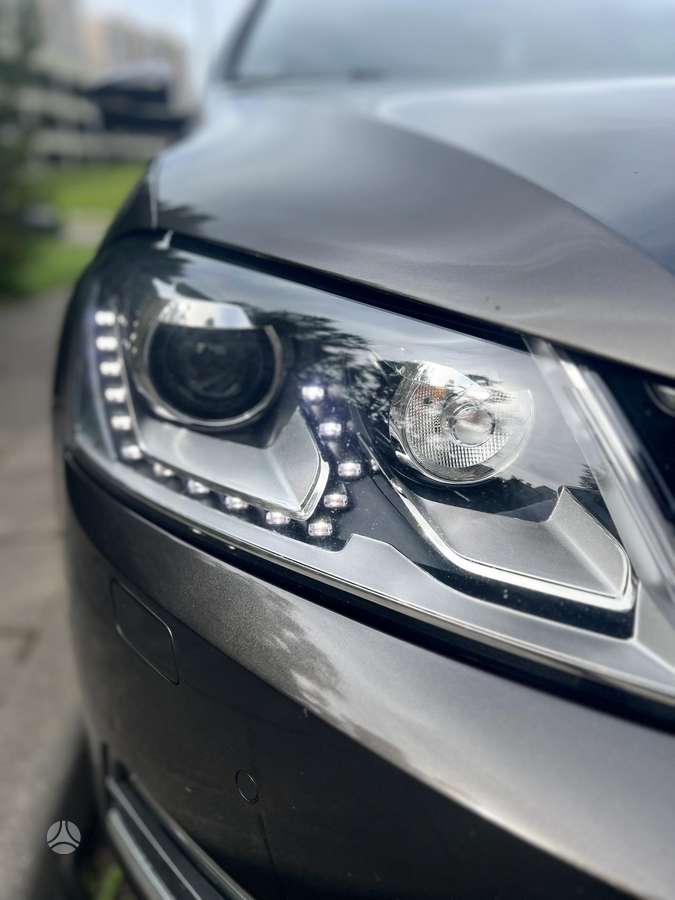 Volkswagen Passat 2012 — photo 15