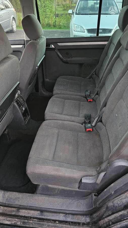 Volkswagen Touran 2005 — photo 10