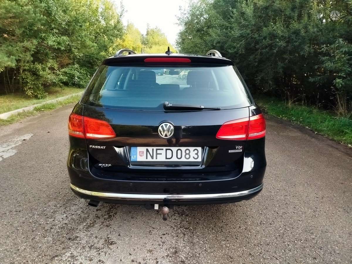Volkswagen Passat 2011 — photo 6