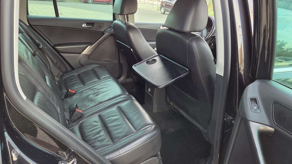 Volkswagen Tiguan 2009 — photo 6