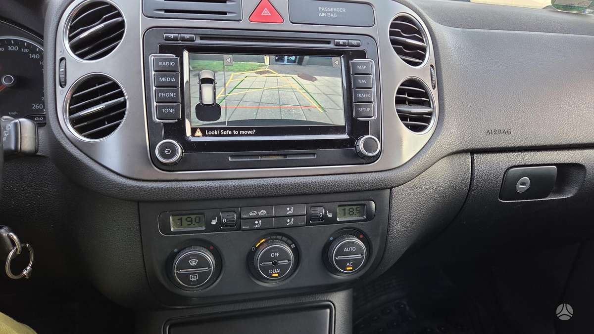 Volkswagen Tiguan 2009 — photo 9