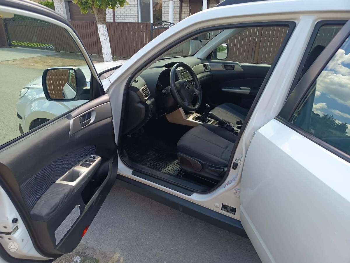 Subaru Forester 2009 — engine 1994 cm³, 150 HP (110kW)