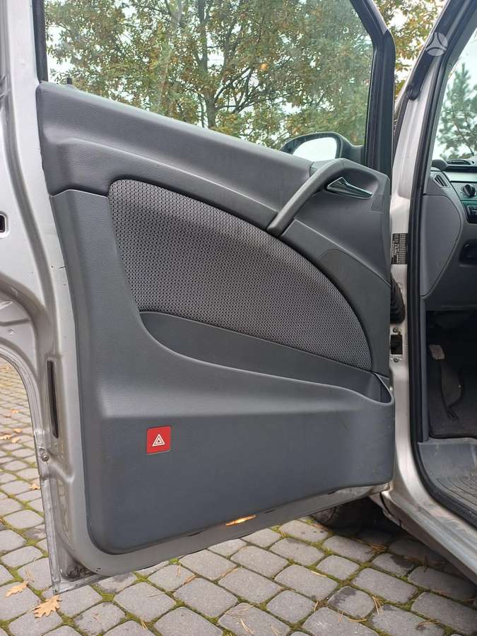 Mercedes-Benz Viano 2007 — photo 19