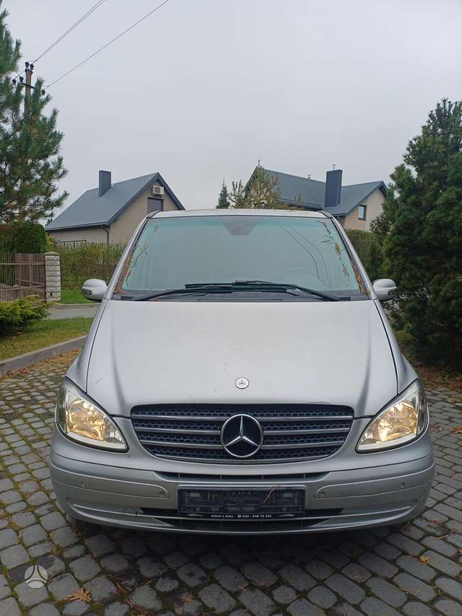Mercedes-Benz Viano 2007 — interior