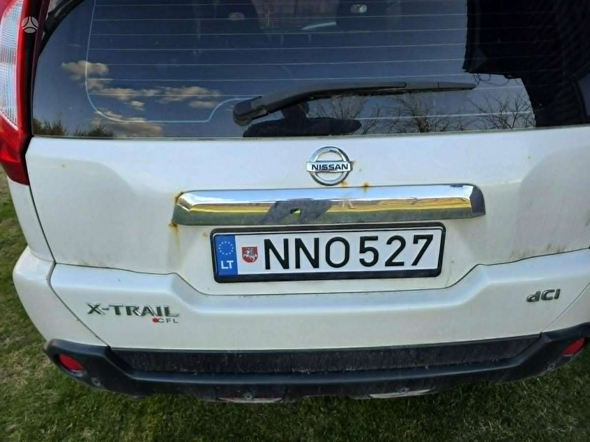 Nissan X-Trail 2011 — photo 5