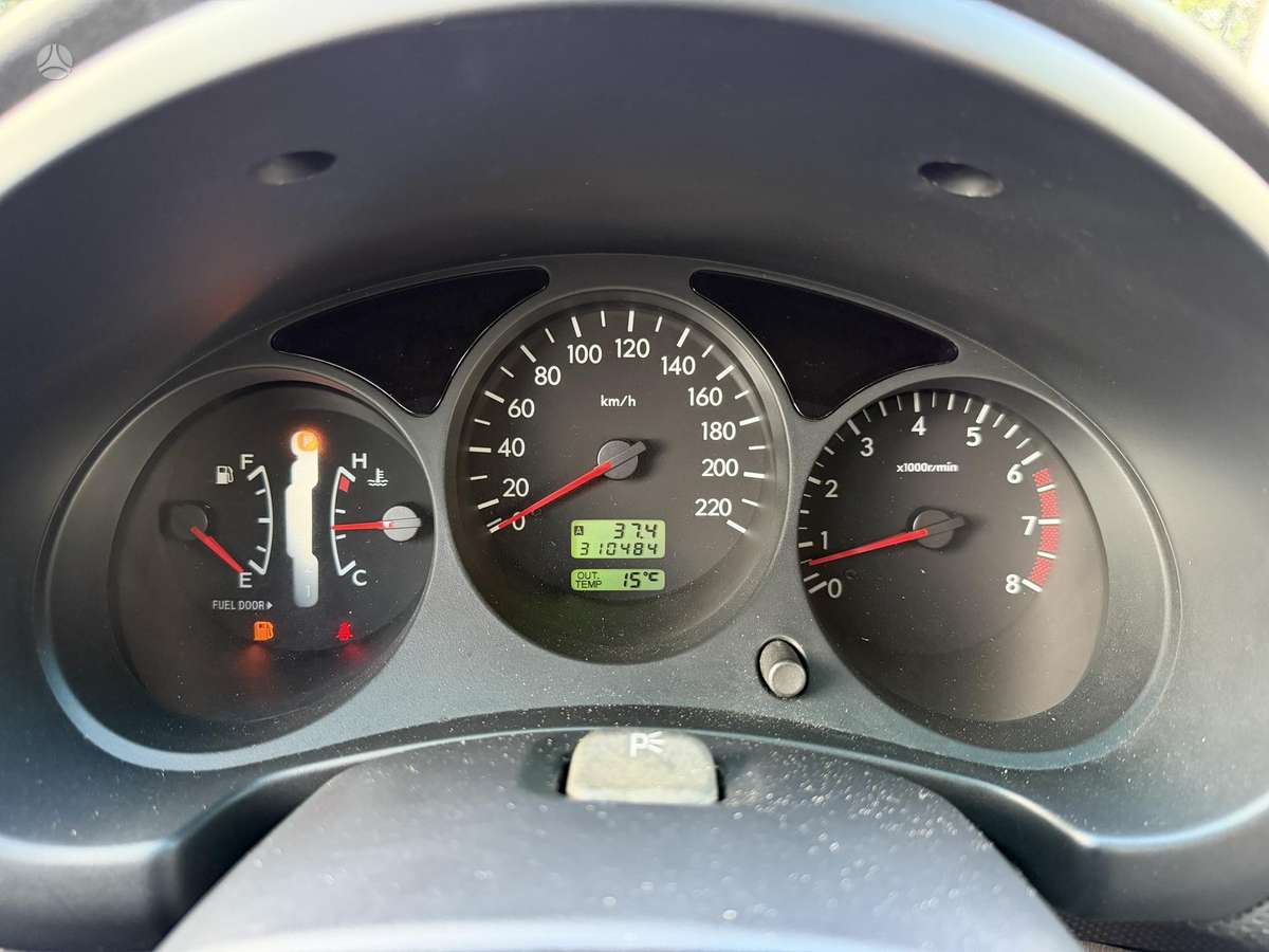 Subaru Forester 2004 — photo 22