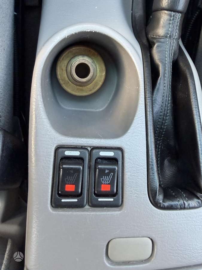 Subaru Forester 2004 — photo 24