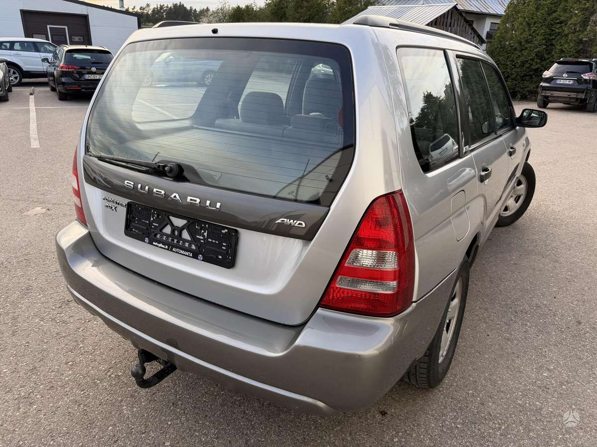 Subaru Forester 2004 — photo 8