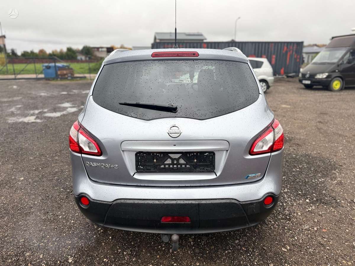 Nissan Qashqai+2 2011 — photo 6
