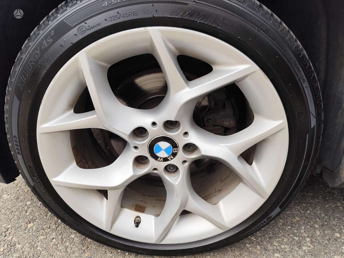 BMW X1 2014 — photo 19