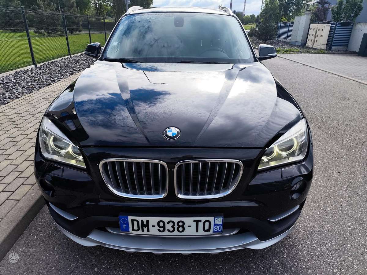 BMW X1 2014 — rear view