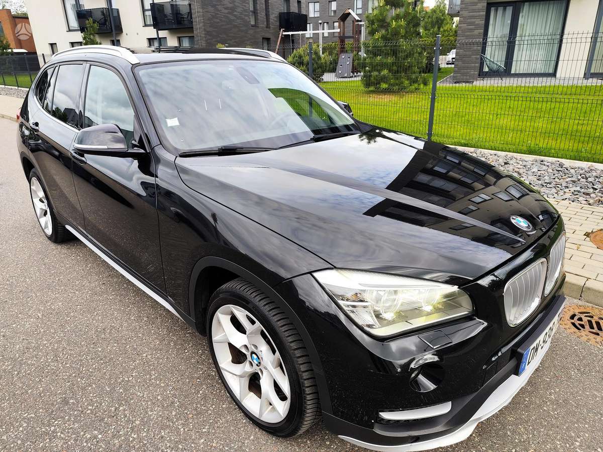 BMW X1 2014 — interior
