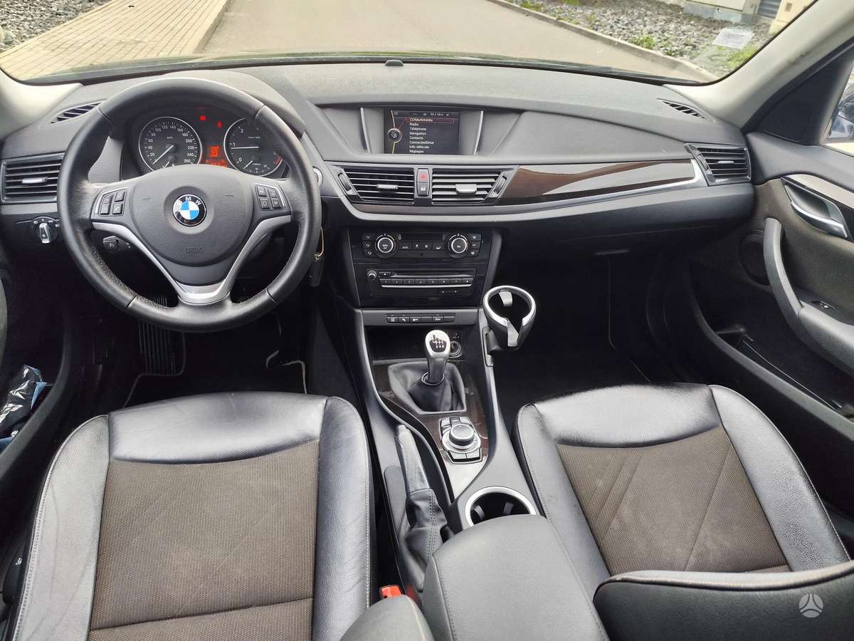 BMW X1 2014 — photo 7