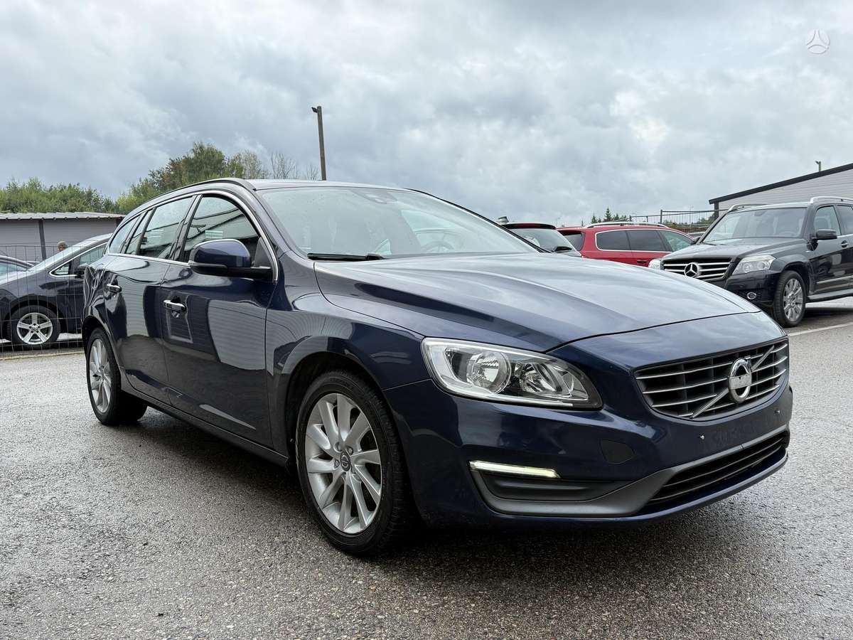 Volvo V60 2013 — photo 5