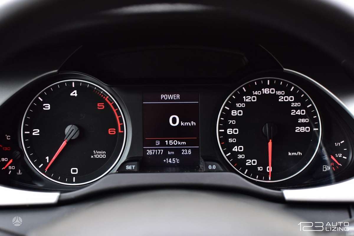 Audi A4 2010 — photo 19