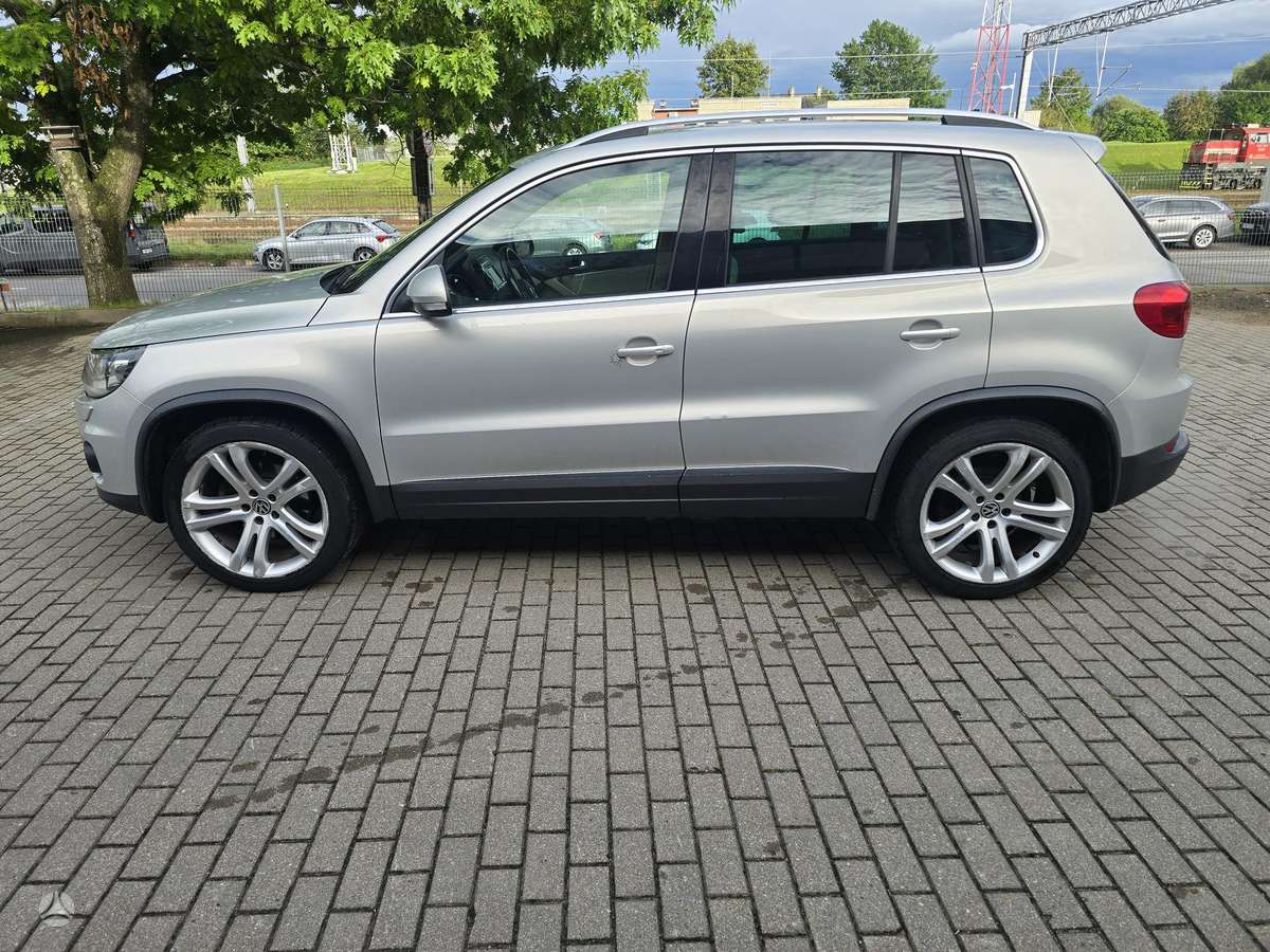 Volkswagen Tiguan 2012 — photo 5