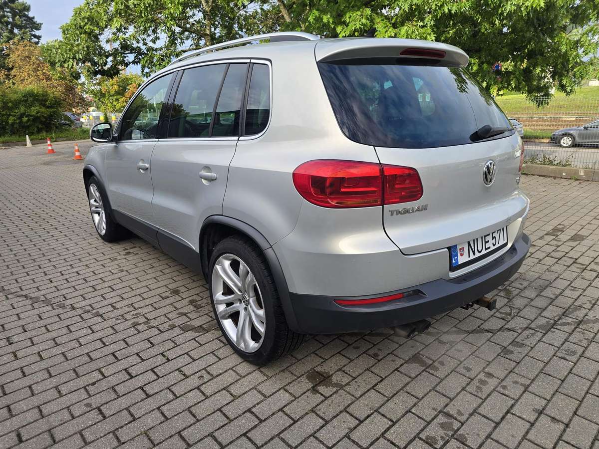 Volkswagen Tiguan 2012 — photo 6