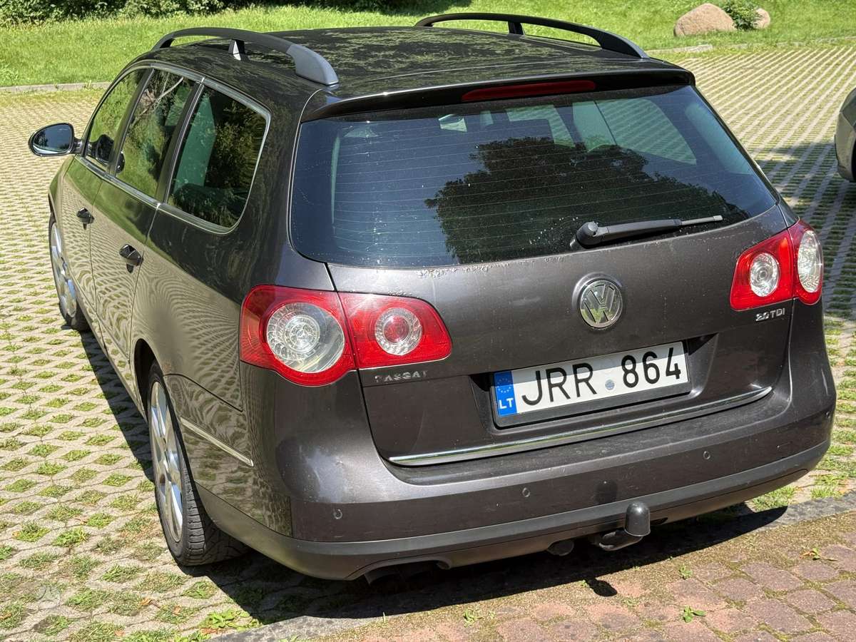 Volkswagen Passat 2007 — engine 1968 cm³, 140 HP (103kW)