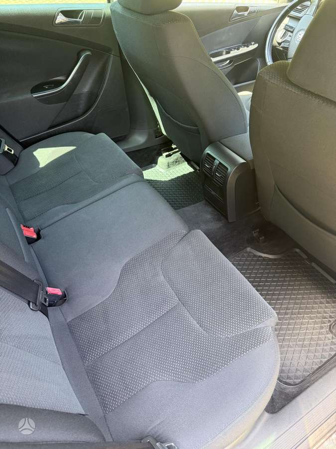 Volkswagen Passat 2007 — photo 6