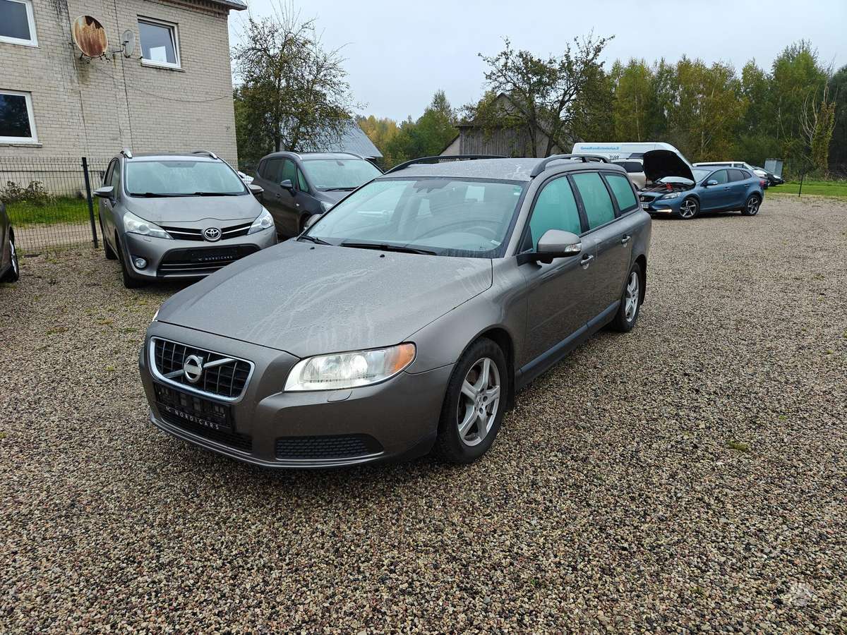 Volvo V70 2009 — двигун 1560 cm³, 109 HP (80kW)