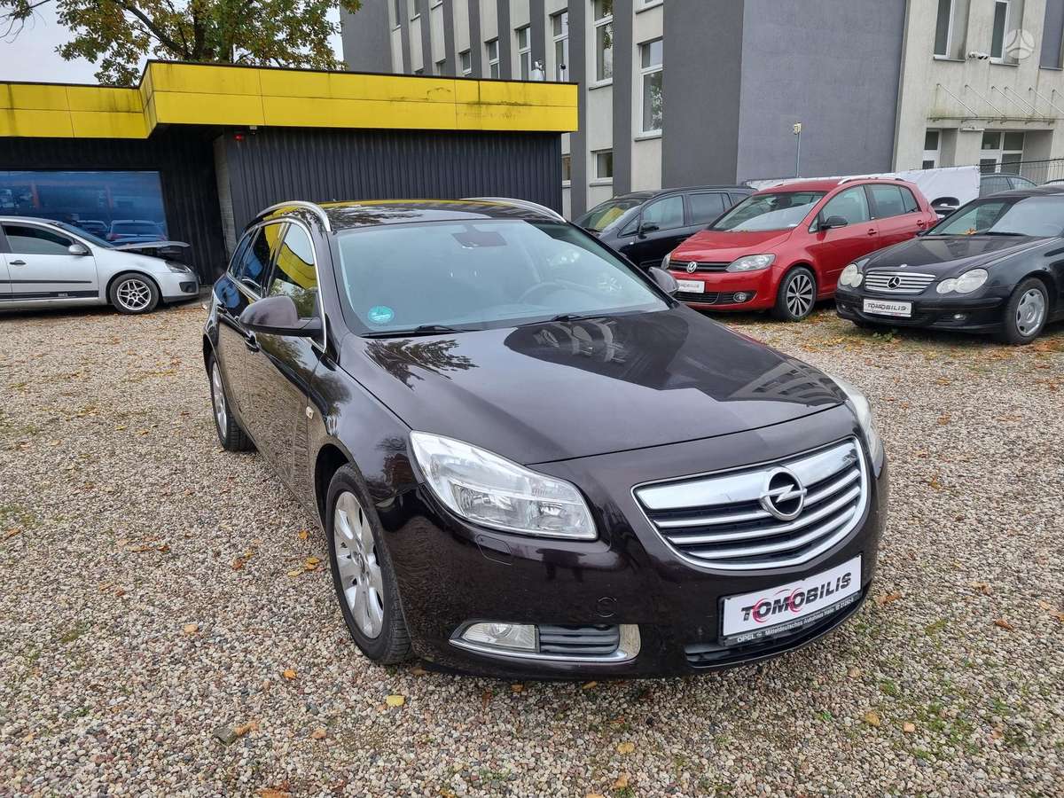 Opel Insignia 2011 — авто для ЗСУ з Європи