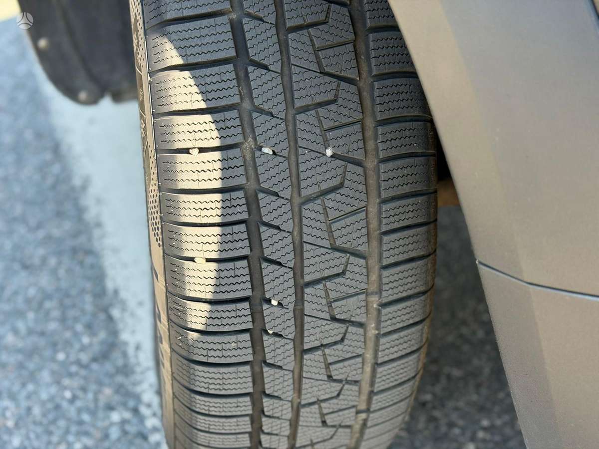 Volvo XC70 2010 — photo 16