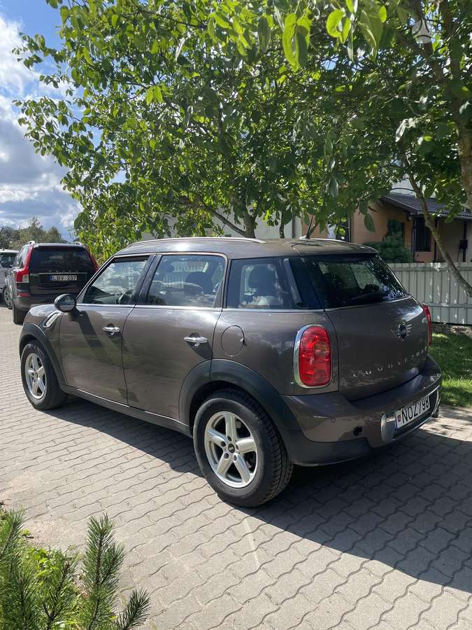 Mini Countryman 2014 — engine 1598 cm³, 111 HP (82kW)
