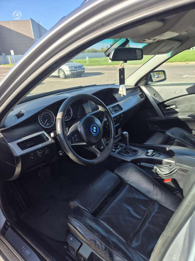 BMW 530 2004 — photo 5