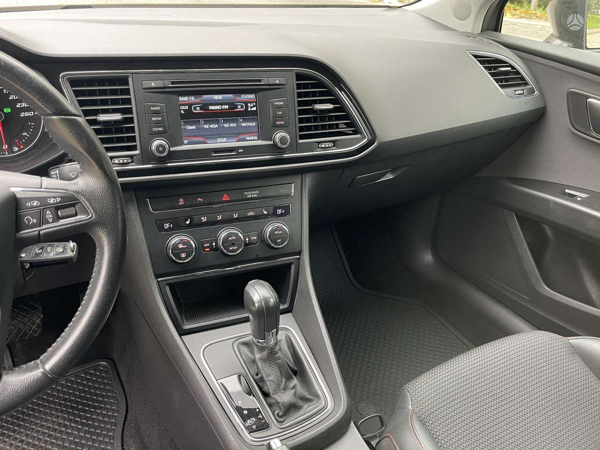Seat Leon 2014 — photo 16