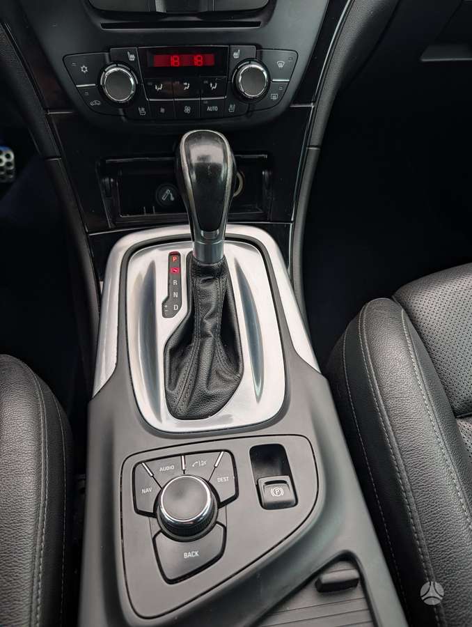 Opel Insignia 2013 — фото 13