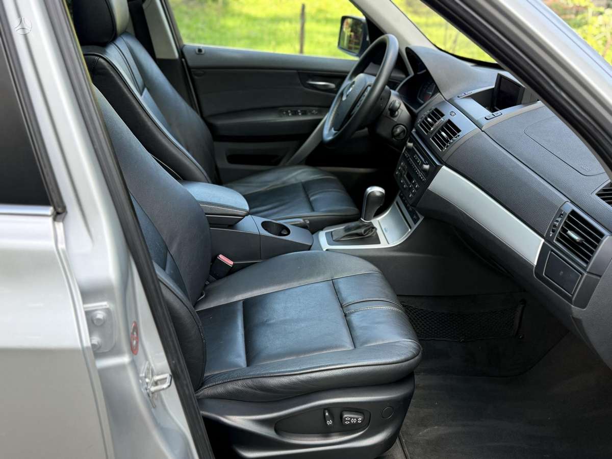 BMW X3 2008 — photo 11